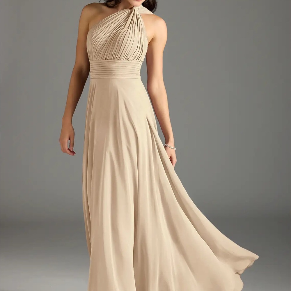 Elegant Cream One-Shoulder Dress